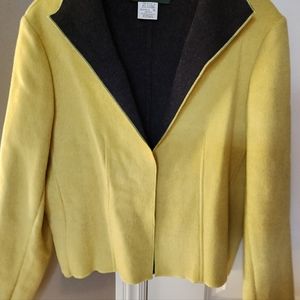 WOMEN'S YELLOW JACKET